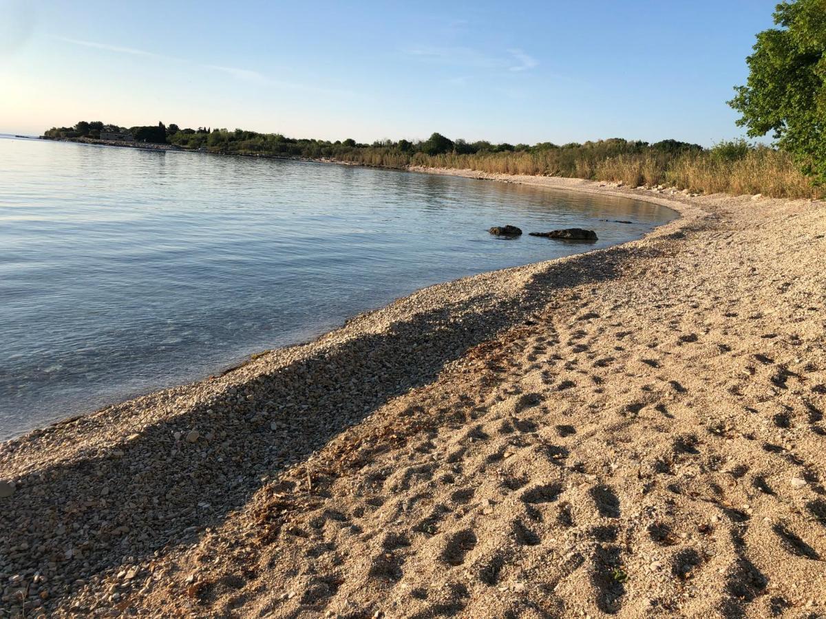 App Sorgo Novigrad (Istria) Exterior foto