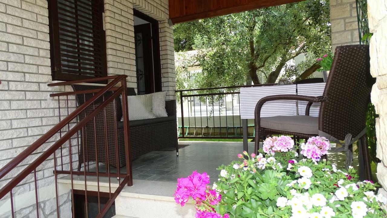 App Sorgo Novigrad (Istria) Exterior foto