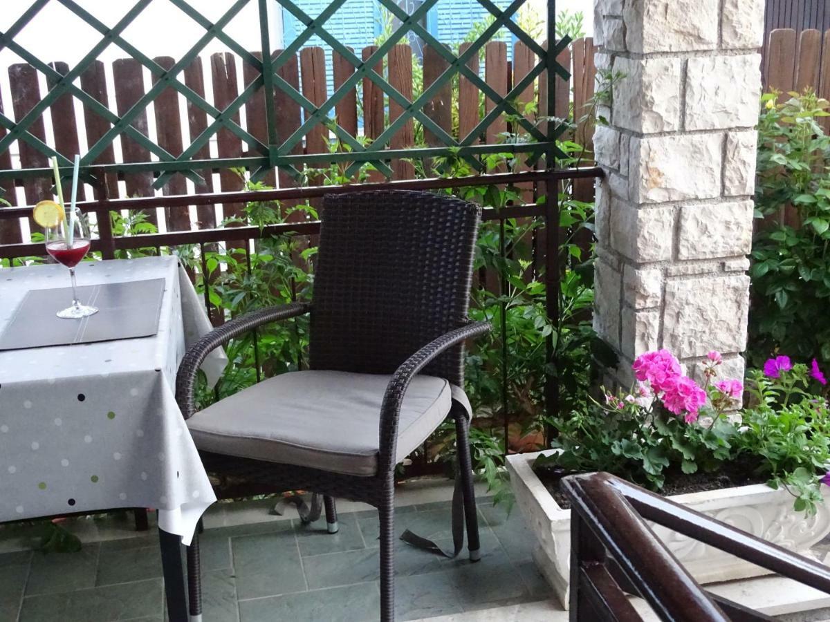 App Sorgo Novigrad (Istria) Exterior foto